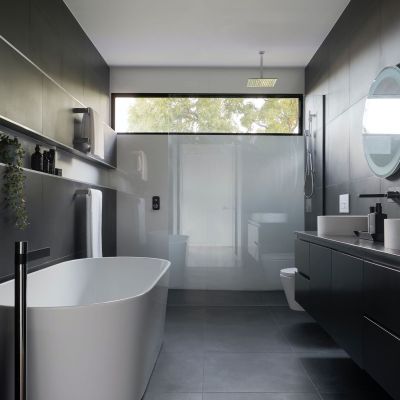 Beispielbild 3 – Sanitär & Bad in Dresden – modernes Badezimmer aus einer Hand